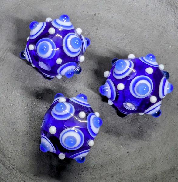 Augenperle blau weiß cobalt