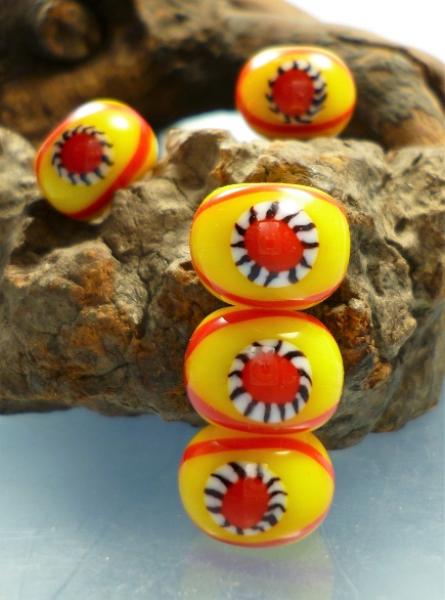 glass bead Norway 8.-10. century